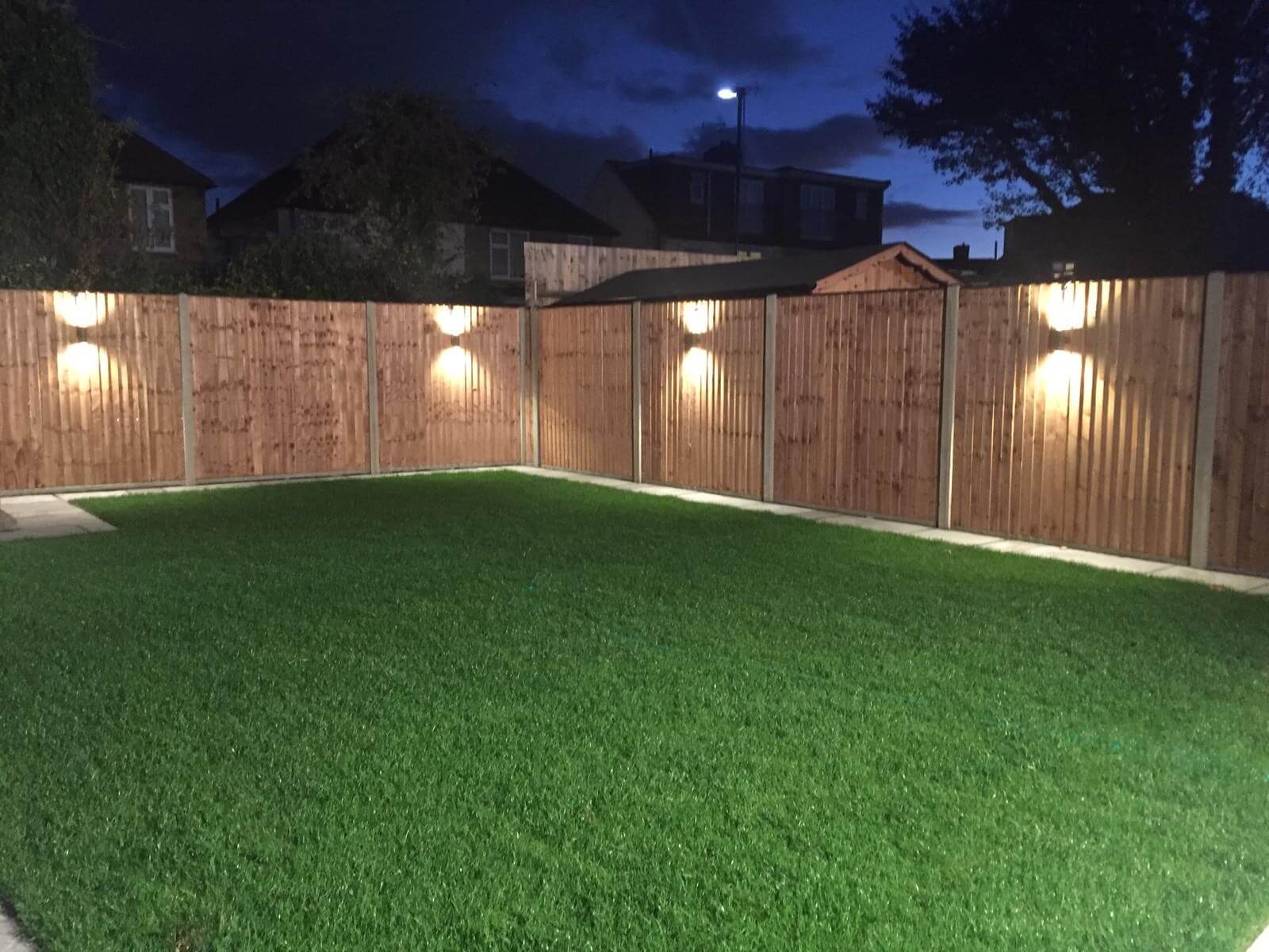 Garden Lighting Contractors Mitcham CR4